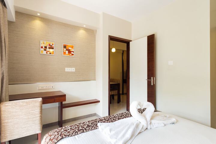 Room 6 of 22