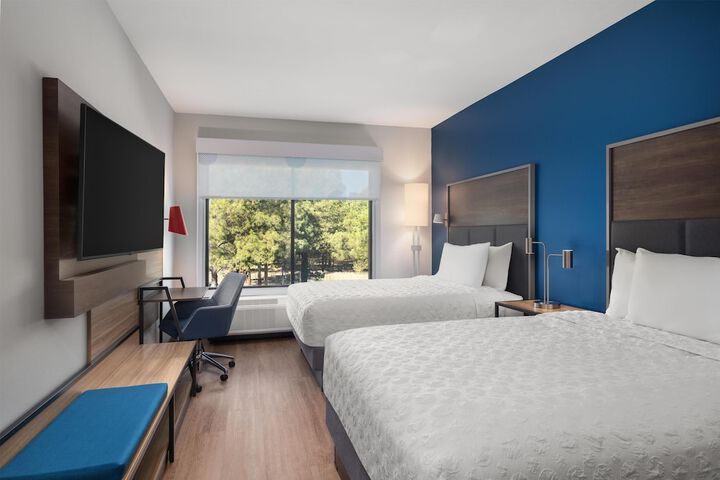 Room 13 of 54