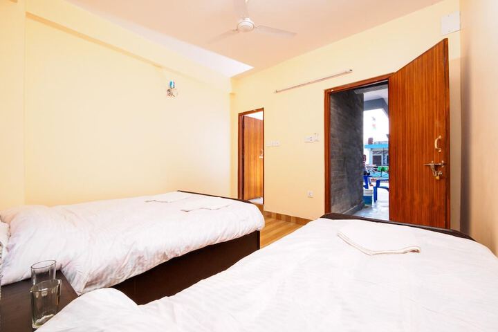 Room 15 of 52