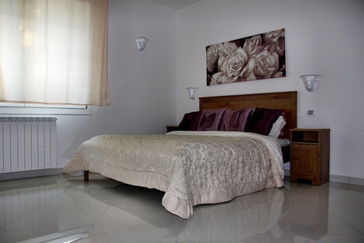 Room 2 of 58