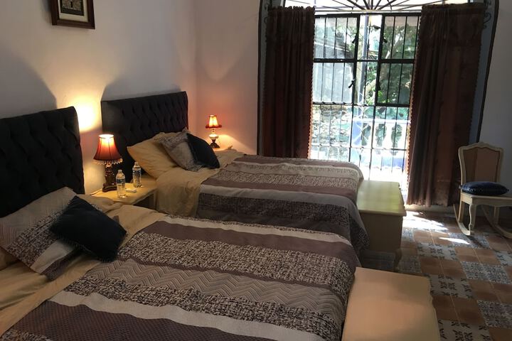 Room 13 of 106