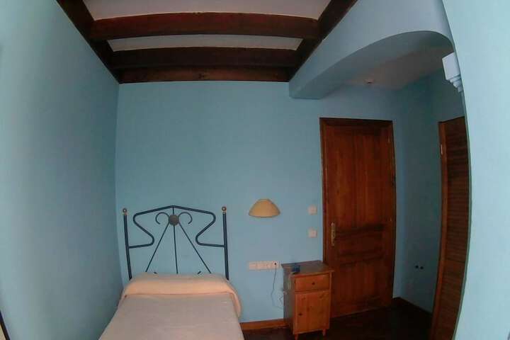 Room 27 of 57
