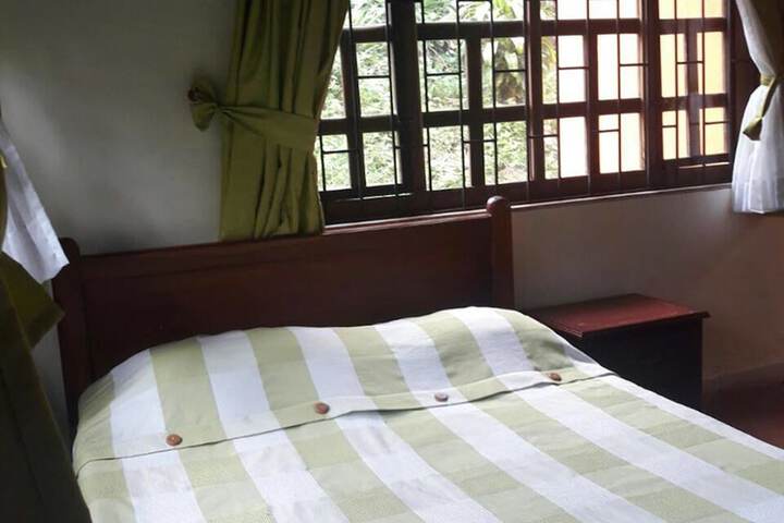 Room 10 of 55