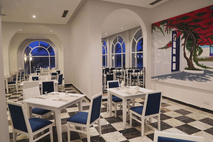 Dining 59 of 145