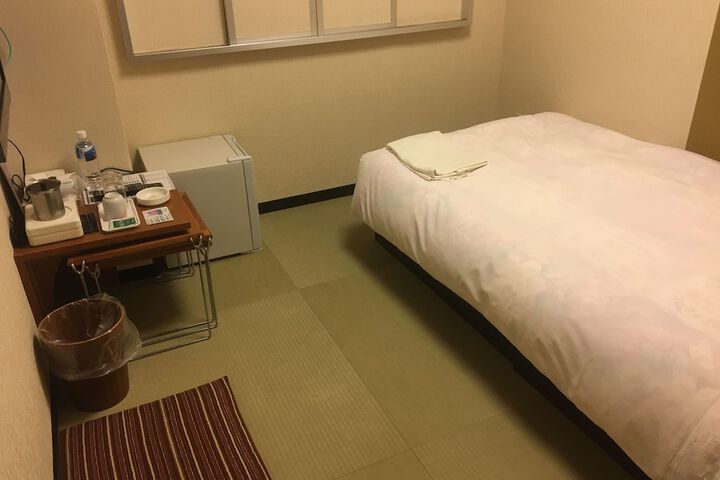 Room 10 of 45