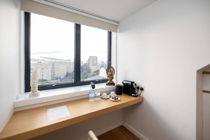 Room 107 of 171