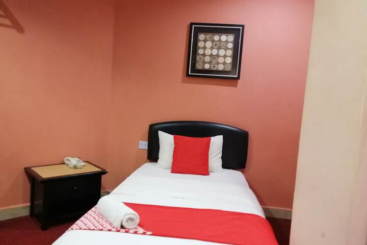 Room 15 of 29
