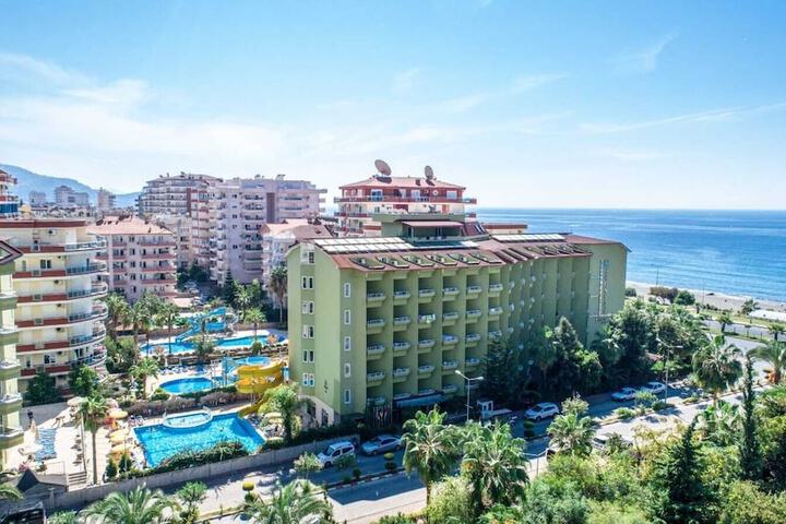 Hotel 14 of 15