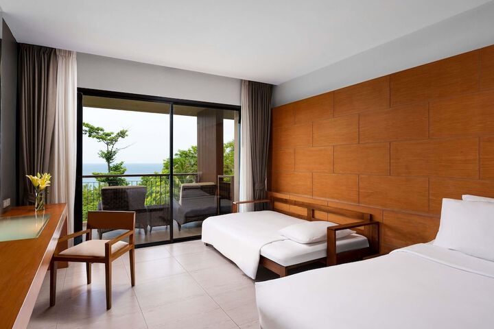 Room 42 of 160
