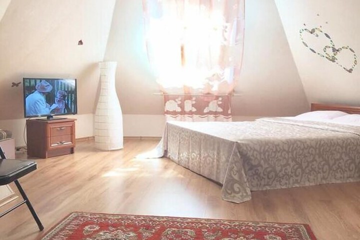 Room 18 of 46