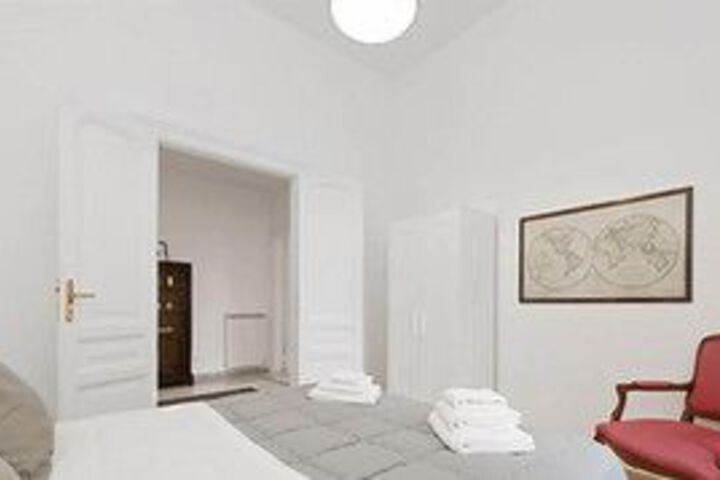 Room 75 of 209
