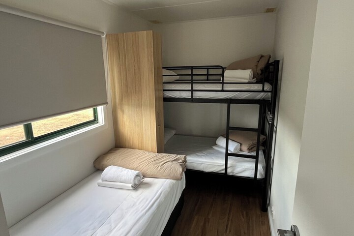 Room 11 of 50