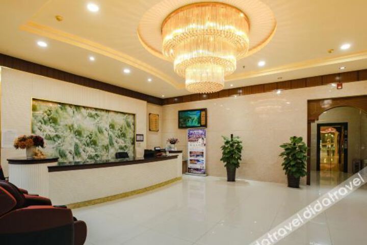 Hotel Interior 7 of 26