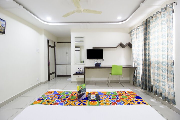 Room 12 of 21