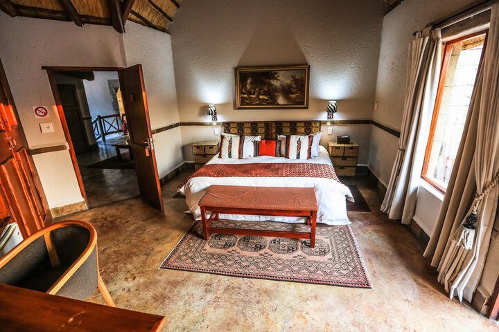 Room 10 of 81