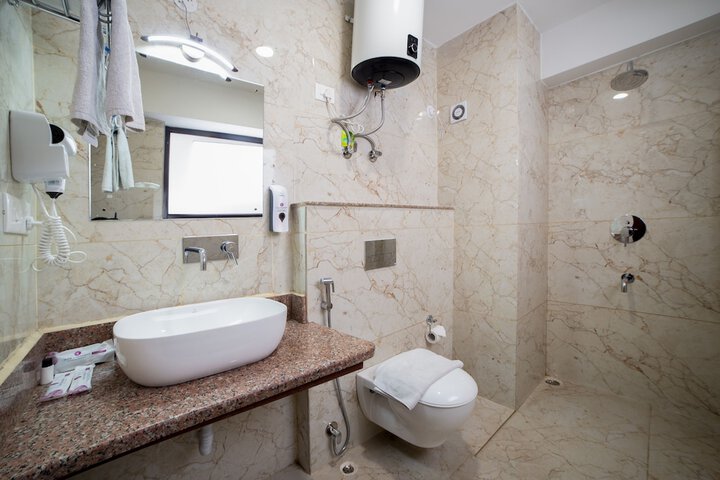 Room 20 of 40