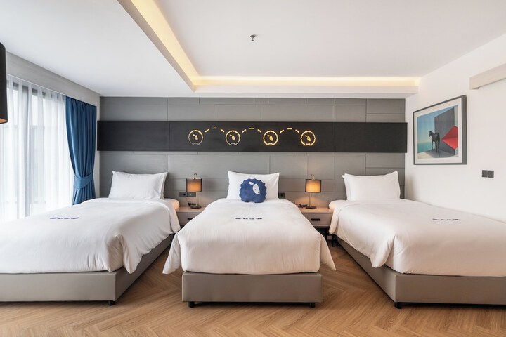 Room 5 of 39