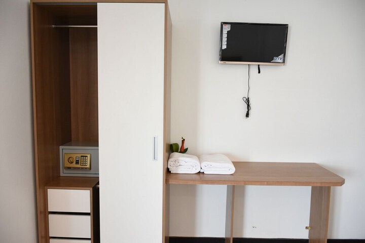 Room 20 of 51