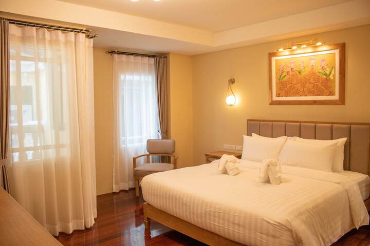 Room 6 of 21