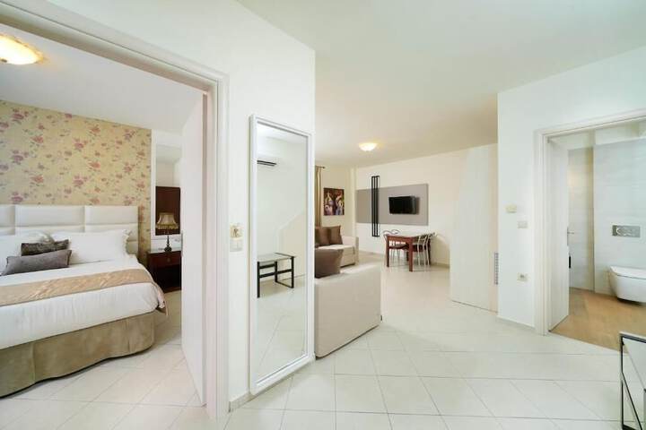 Room 31 of 75
