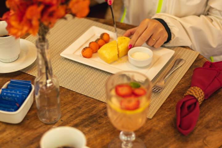 Breakfast/Coffee Service 137 of 152
