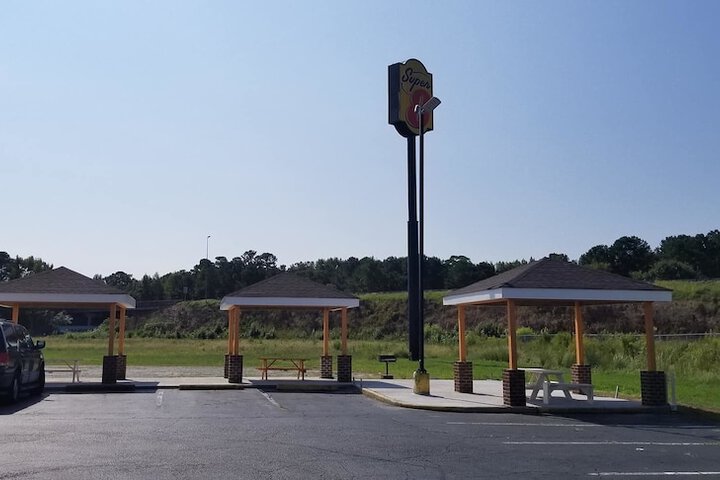 BBQ/picnic area