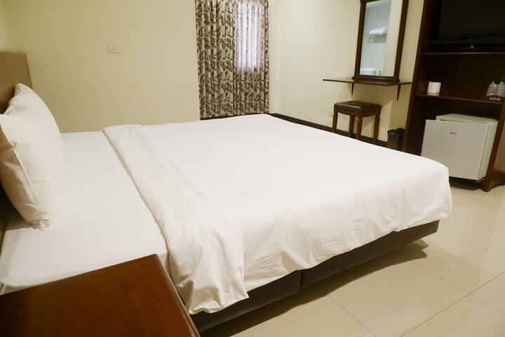 Room 22 of 49