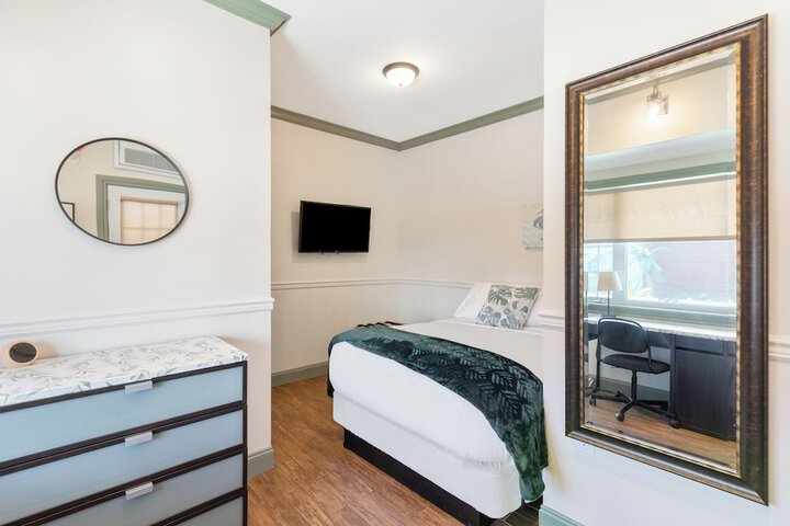 Room 18 of 75