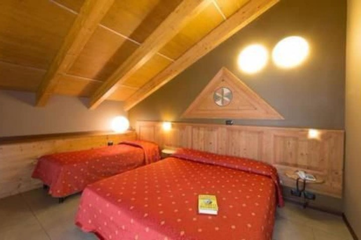 Room 22 of 30