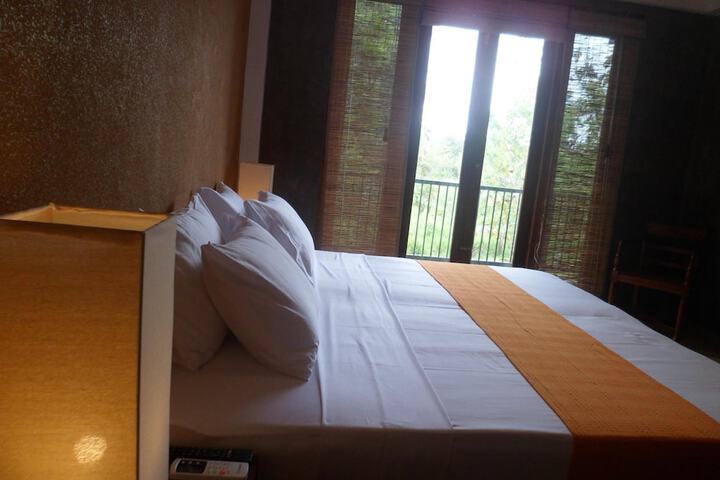 Room 16 of 45