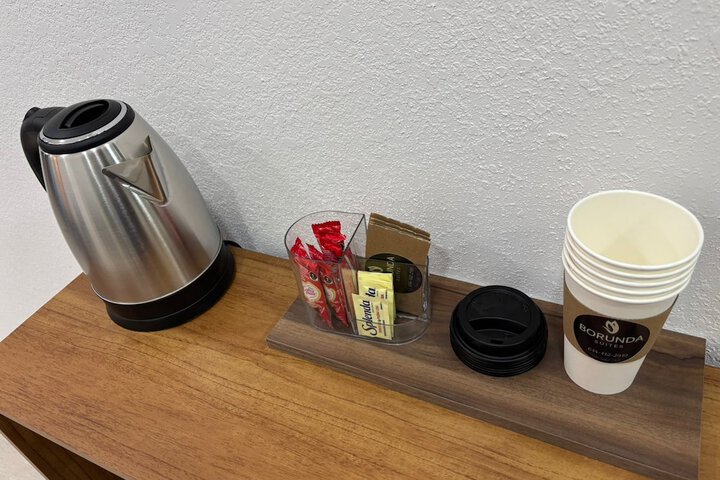 Breakfast/Coffee Service 15 of 25