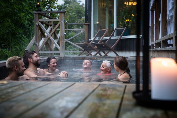 Pool 17 of 65