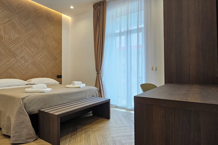 Room 13 of 38
