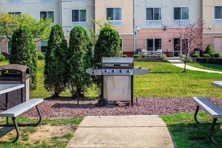 BBQ/picnic area