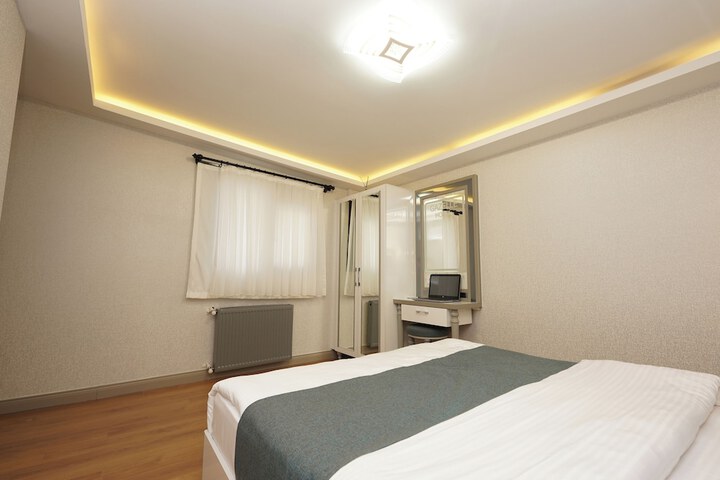 Room 39 of 104