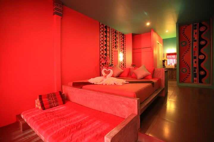 Room 17 of 169