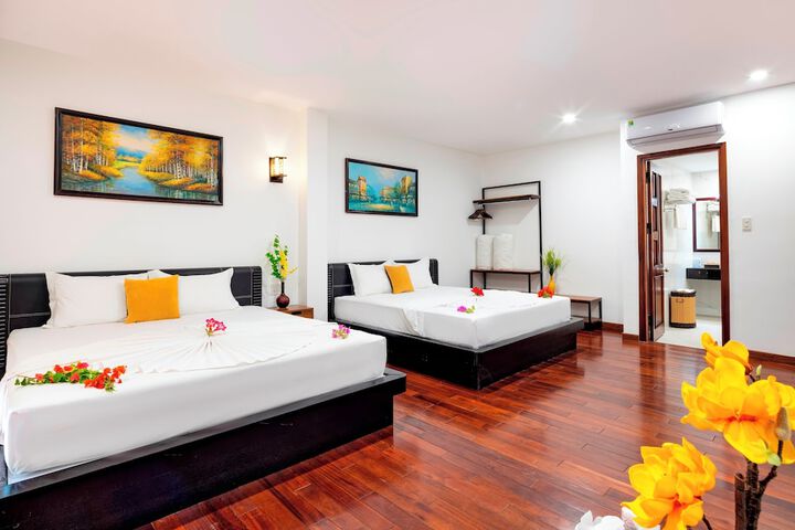 Room 26 of 141