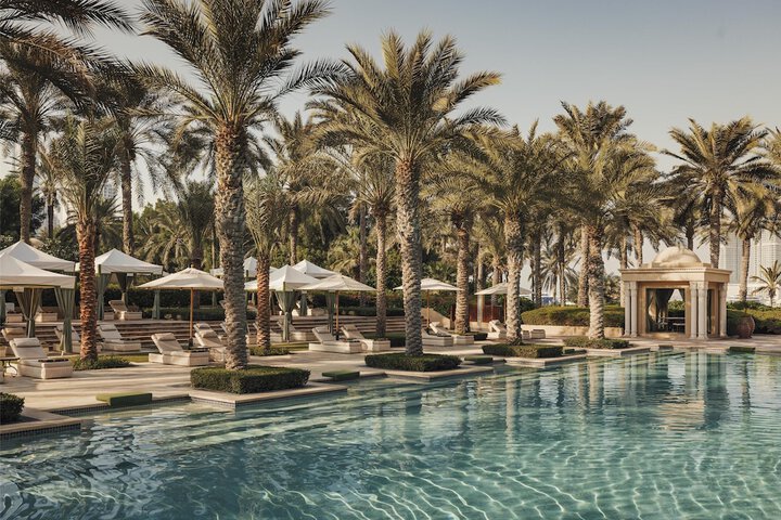 Pool 76 of 124