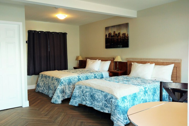 Room 7 of 35