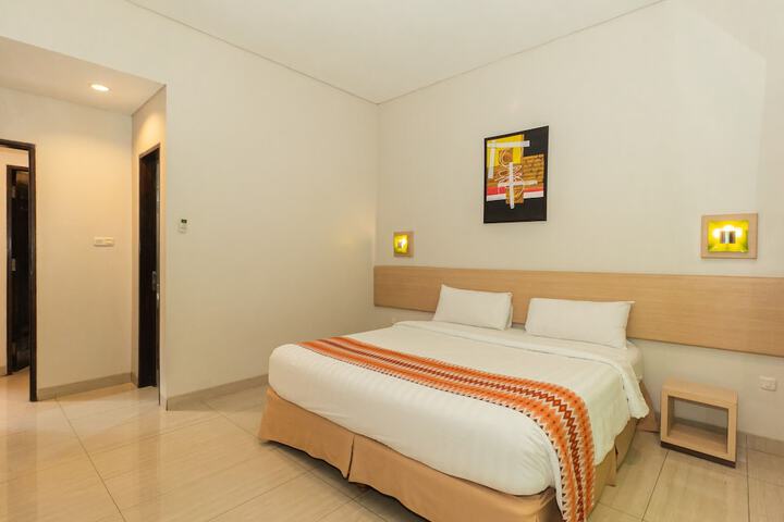 Room 27 of 111