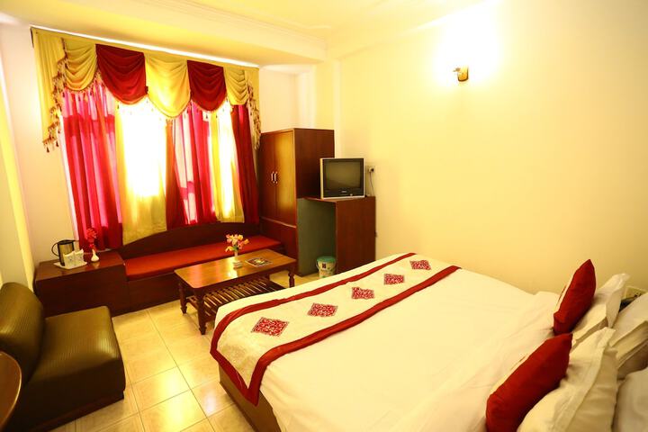 Room 5 of 45