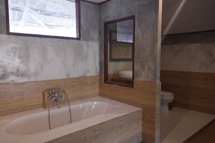 Room 14 of 23