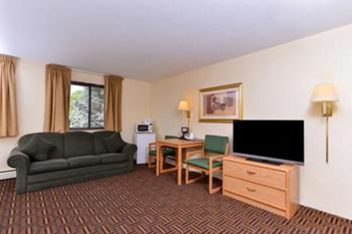 Room 38 of 53