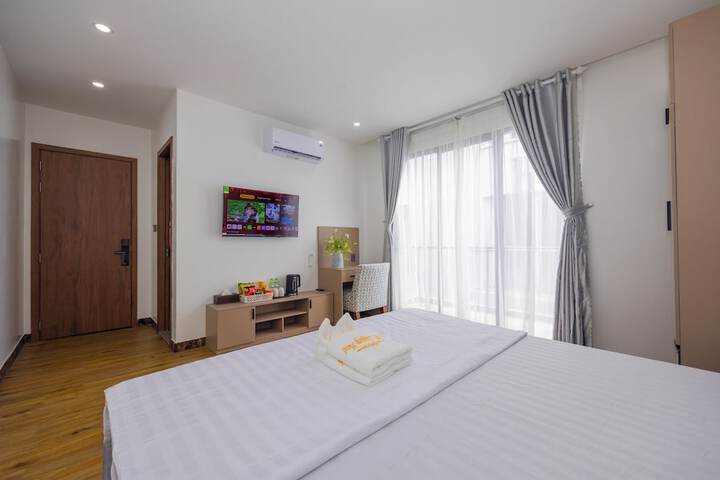 TH Luxury Hotel 2