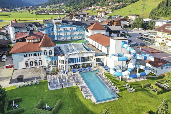 Schlosshotel Lacknerhof in Flachau