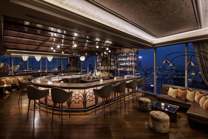 Lounge 130 of 178