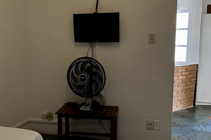Room 14 of 76