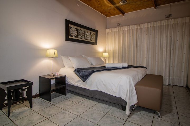 Room 3 of 12