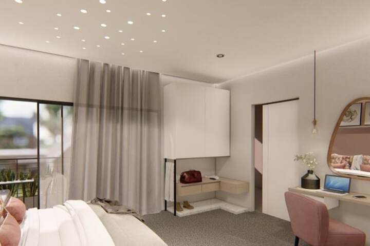 Room 12 of 30