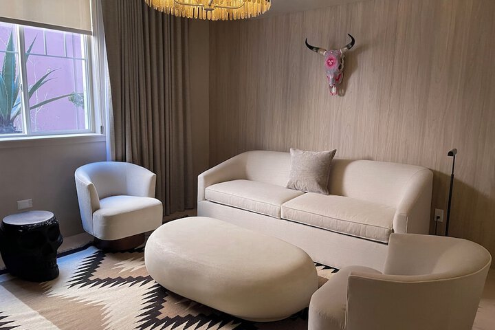 Room 39 of 65